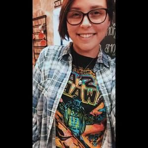 Meet your Posher, Hannah